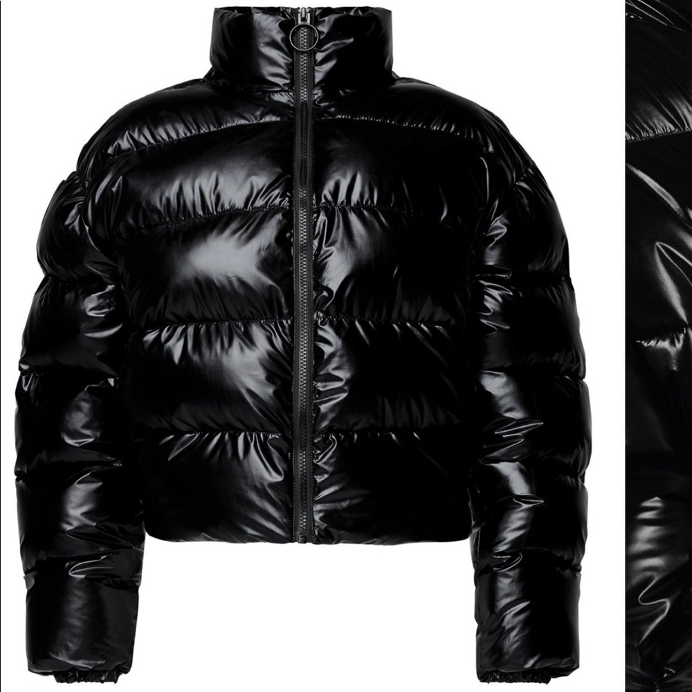 Fabletics Wander Puffer Jacket